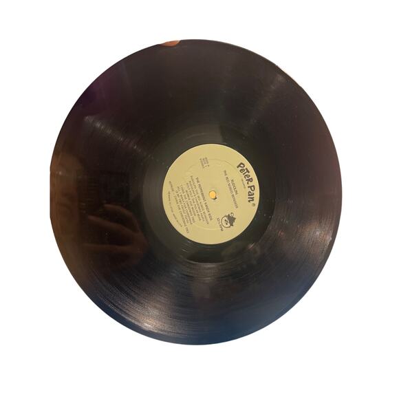 Vintage Rudolph The Red Nose Reindeer The Peppermint Kandy Kids P.Pan Vinyl - Picture 3 of 4